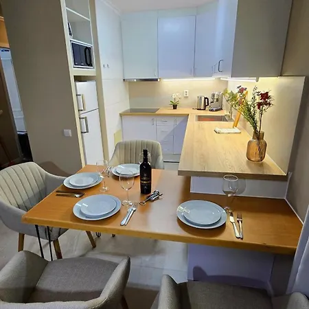Apartmán Beachfront Premium With Sunset, Pools & Sea View Portimão