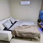 Beachfront Premium With Sunset, Pools & Sea View *