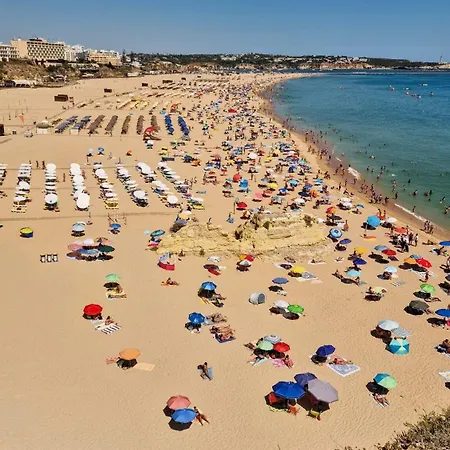 Beachfront Premium With Sunset, Pools & Sea View Lägenhet Portimão