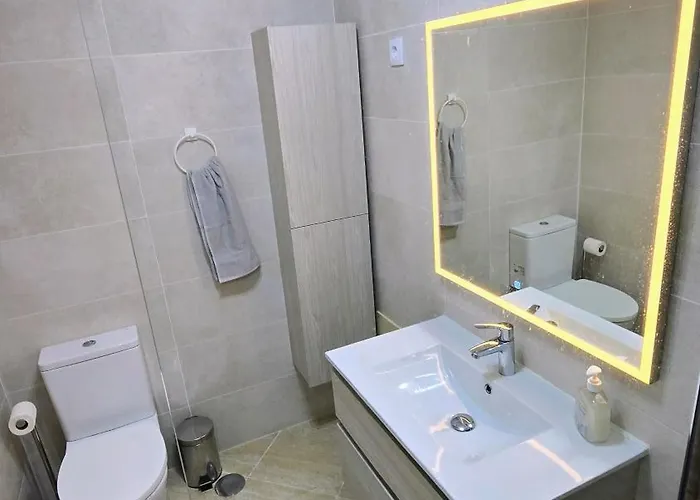 Beachfront Premium With Sunset, Pools & Sea View Portimão