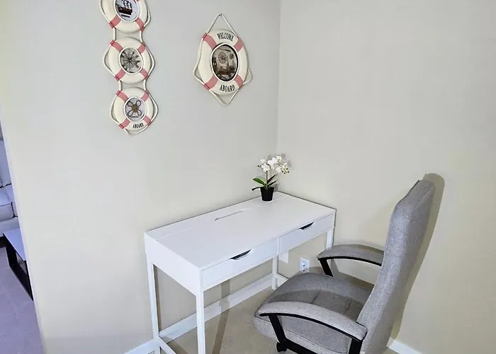 Apartamento Beachfront Premium With Sunset, Pools & Sea View