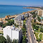 Beachfront Premium With Sunset, Pools & Sea View Lejlighed Portimão