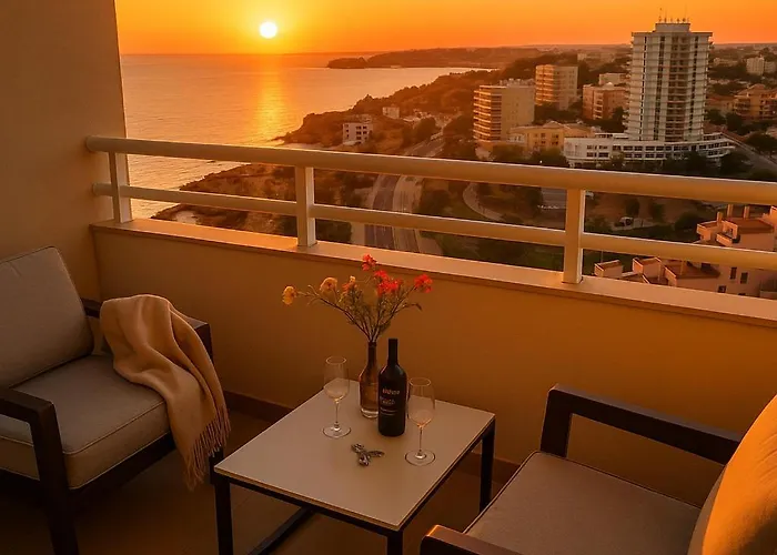 Beachfront Premium With Sunset, Pools & Sea View